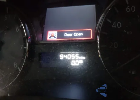 2013 Nissan Altima 2.5 Sv z USA, uszkodzony, nr VIN 1N4AL3AP2DC913121